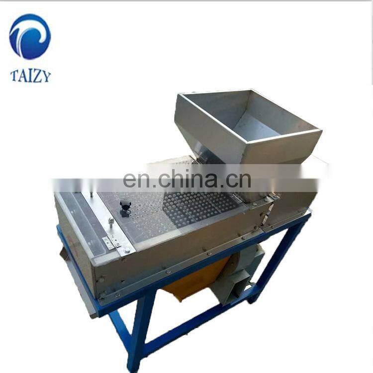 industrial automatic roasted dry peanut skin peeling machine