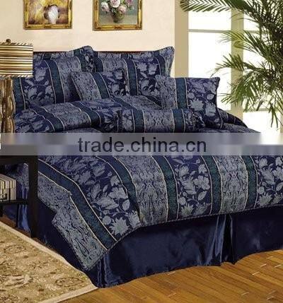 7Pcs Jacquard Comforter Set