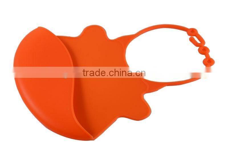 Low Price Washable Silicone Best Baby Bib with Crumb Food Catcher for Infant Baby Snaps Style