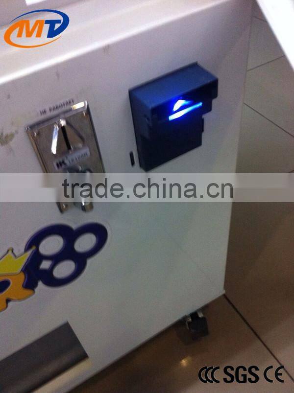 Ecuador hot sale funny golden key game machine, key master prize vending game machine for children