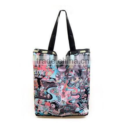 Foldable nylon shopping bag