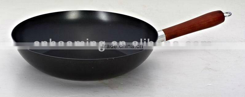carbon steel cookware in wok