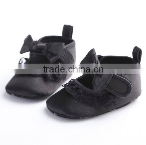 Classic black with cute bow female baby dress shoes