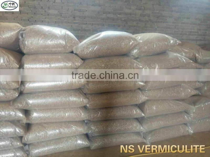 Horticulture vermiculite for soil conditioner potting mix