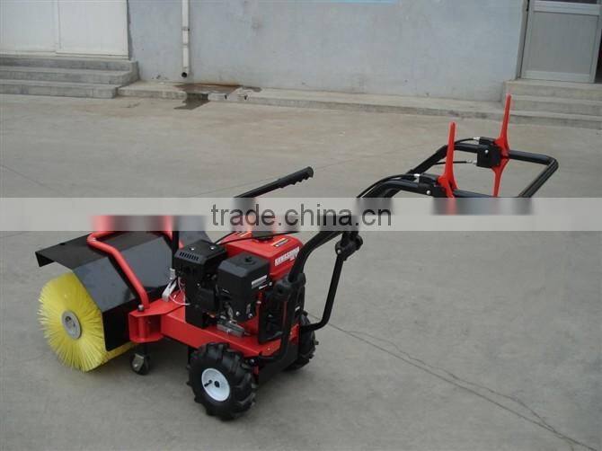 small street sidewalk gas powered snow sweeper SX0680