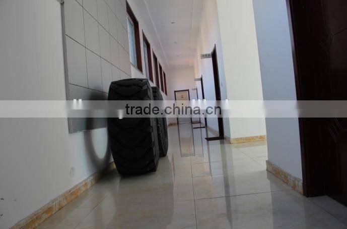Chinese factory cheep price top brand tyre sks-1 10-16.5 12-16.5 14-17.5 skid steer tyre