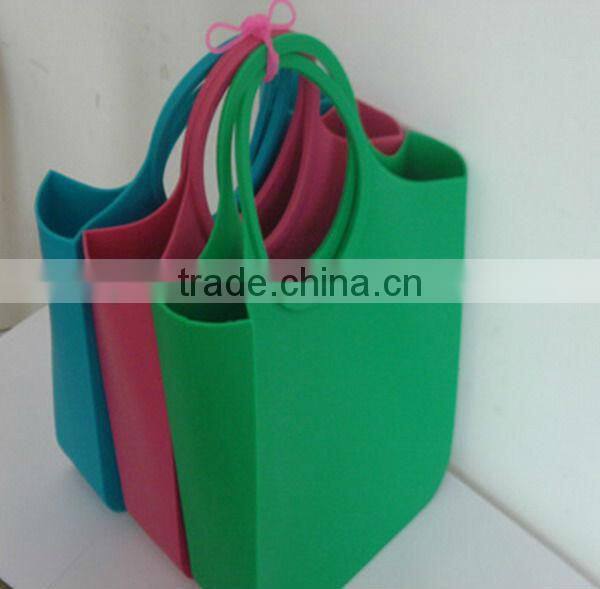 new design colorful silicone cosmetic bag