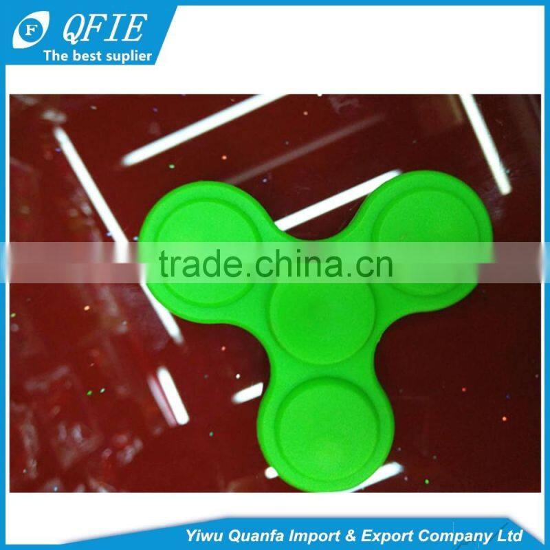 New product colorful plastic fidget spinner decompression toys hot sale in North America