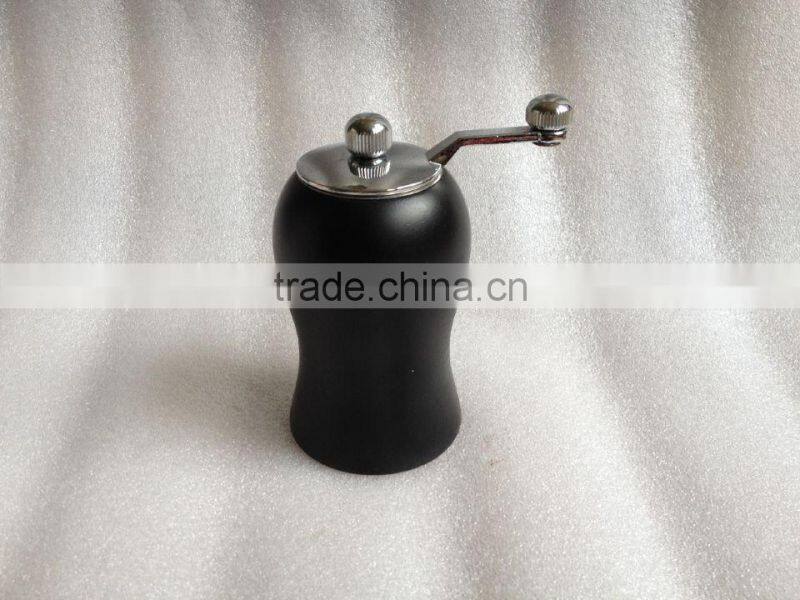 wooden salt and pepper mill, pepper grinder, salt mill, salt shaker