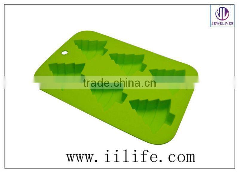 Custom shaped silicone ice cube mould