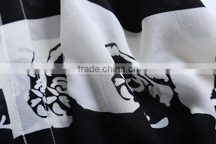 2015 HOYUGO latest printed blouse designs, model loose blouse, lao silk blouse wholesale manufacturer in China.