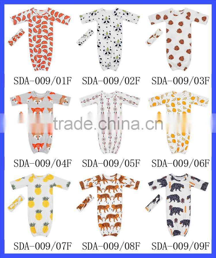 Stylish Little Boys&Girls Clothing Boutique Printing Pattern Baby Outdoor Sleeping Bag With Bow Headband Casual Suit Set