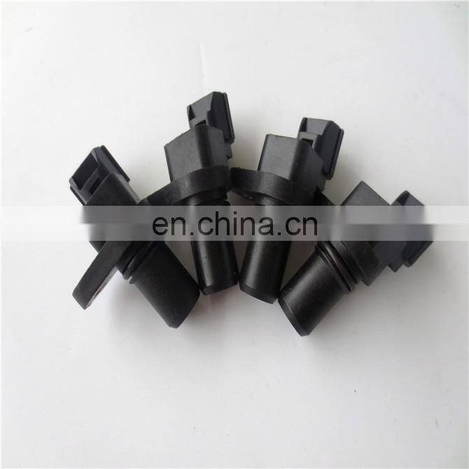 Wholesale auto parts oem G4T07171 ZL01-18-230 For Mitsubishi Montero Sport cranskshaft position sensor