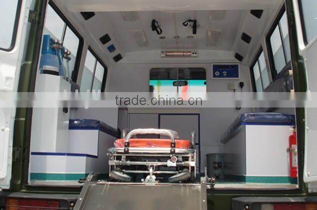 Intensive care-type 4x4 pick up ambulance