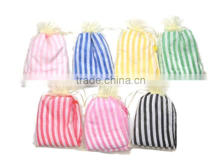 New Arrival Striped Lace Pom Pom Brim Boys Girls Baby Kids Winter Scarf