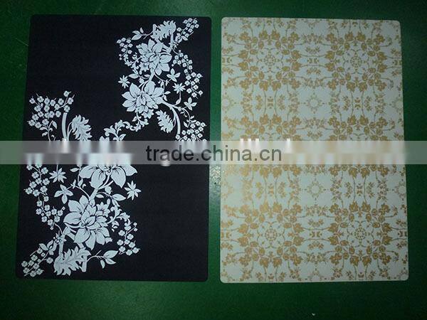 different sizes non stick and heat resisitant silicone dinner table mat