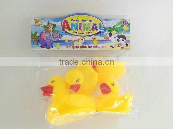 Baby bathtub play water squirt PVC Duck