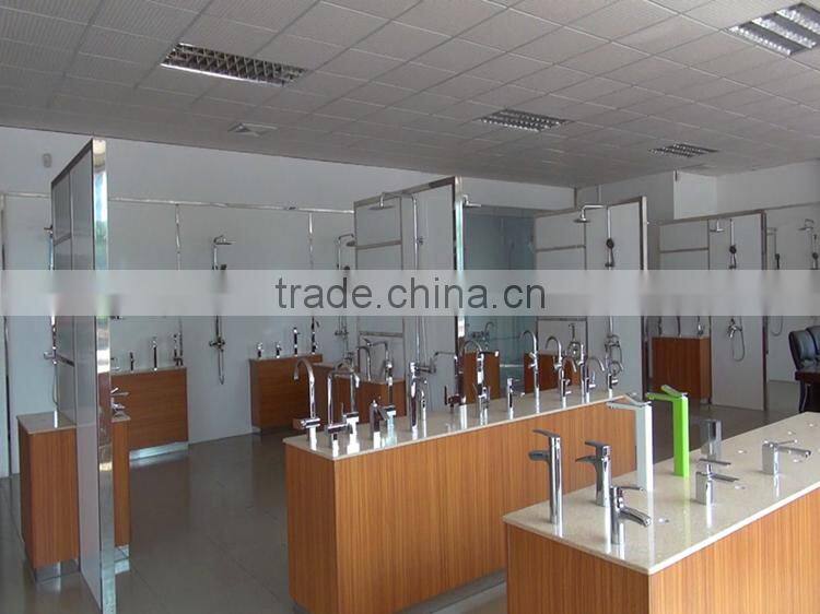 Lnexpensive Single Lever Bathroom Zinc Alloy Faucet