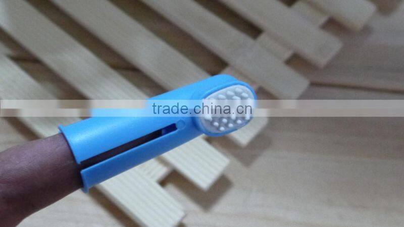 little soft rubber dog toothbrush