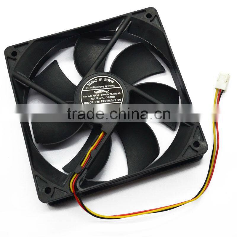 A cooling fan black 120 * 120 * 25mm,cooling fan for computer case CPU Fan is made of plastic cooler fan cooling pad cool fan