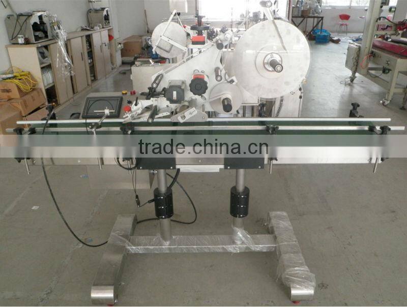 Leadworld Brand plastic bag labelling machine