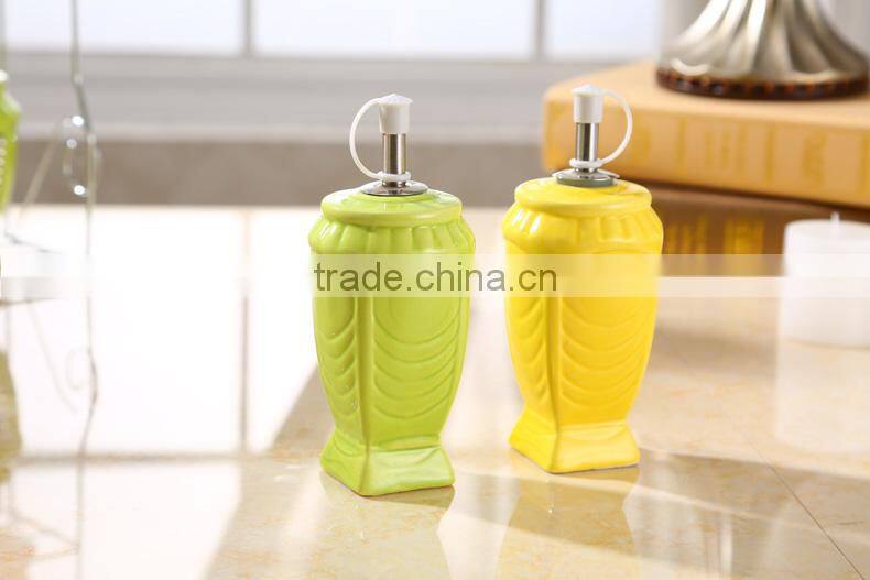 kitchenware ceramic jar with stainless steel stand