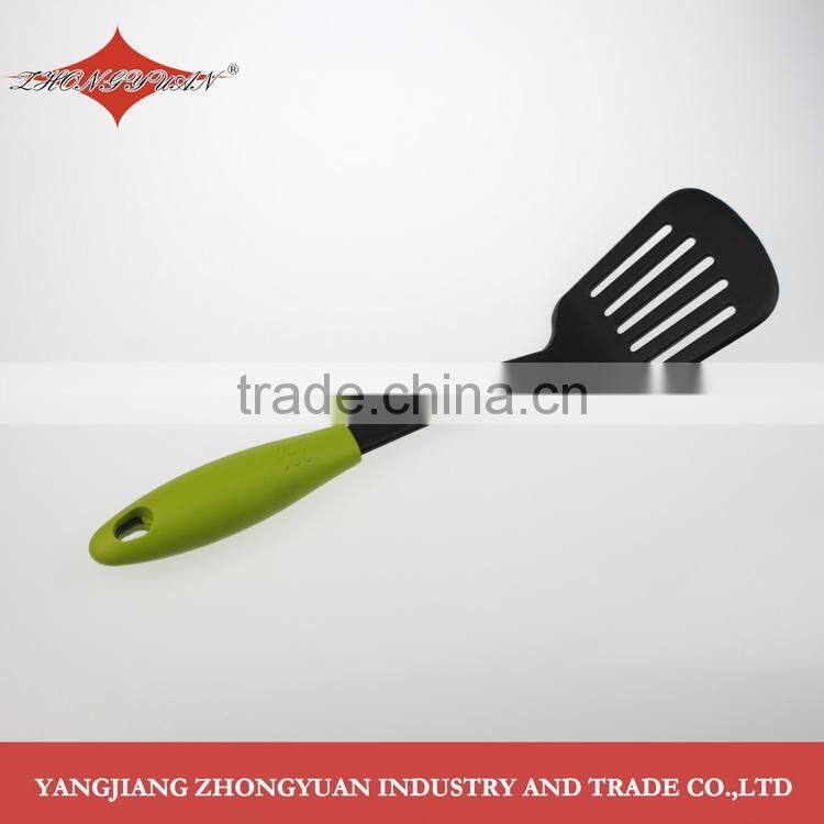 2014 high quality kitchenware plastic slotted spoon nylon kitchen utensils