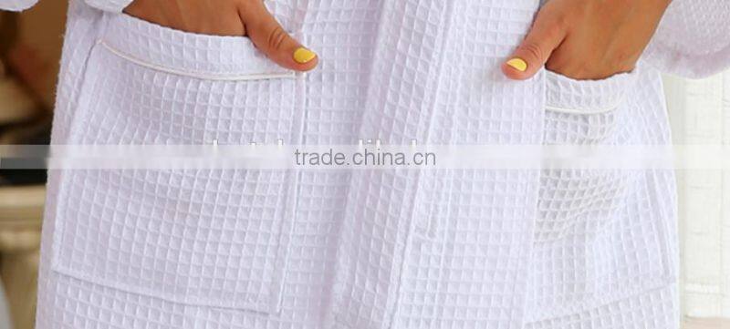 Wholesale white cheap cotton hotel waffle bathrobe