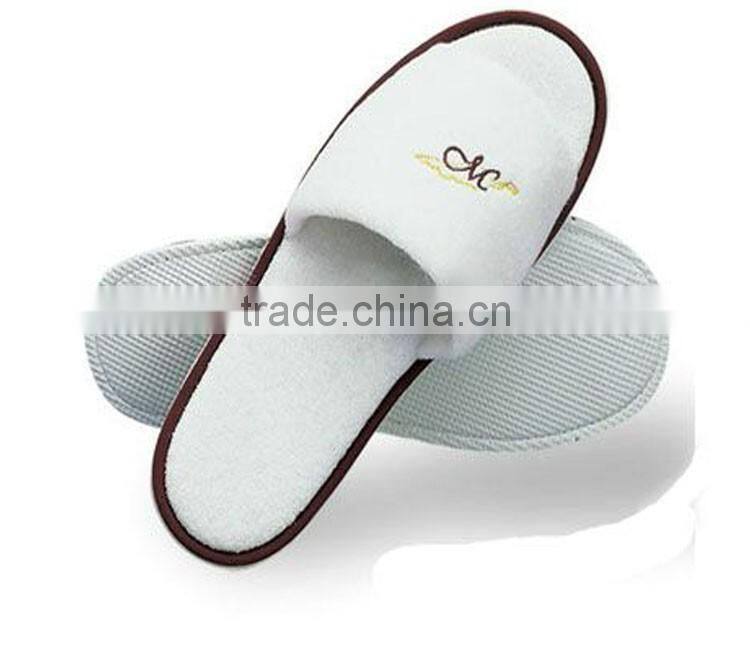 All kinds of disposable hotel spa slippers with cheap price