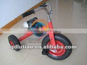 kids push tricycle
