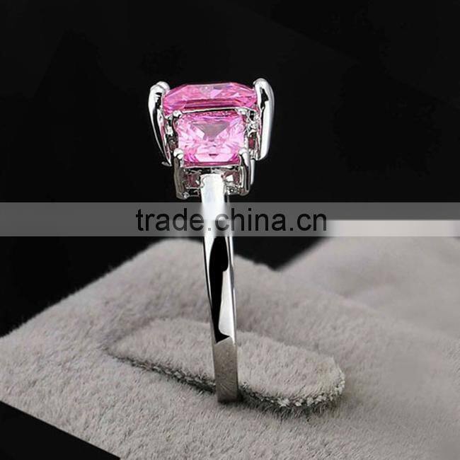 2014 Fashion Pink CZ Stone Inlay In Copper Alloy Ring