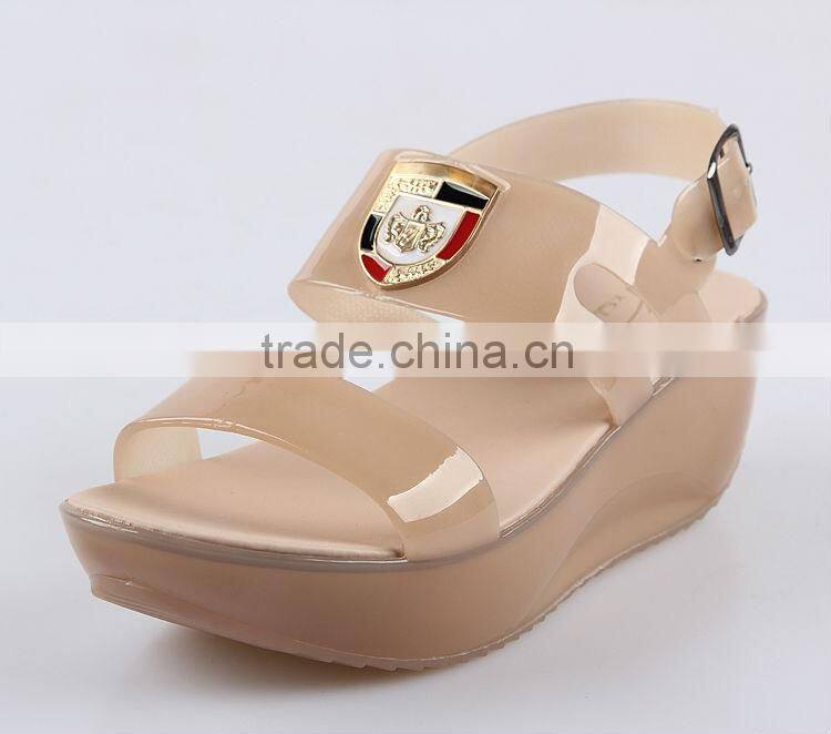 QIZHAN new The fashion leisure female sandals Platform Shoes Crystal Sandals Transparent Jelly Sandals