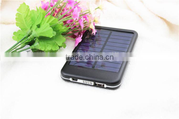 Portable universal solar charger, factory outlet price solar phone charger, green energy solar power bank