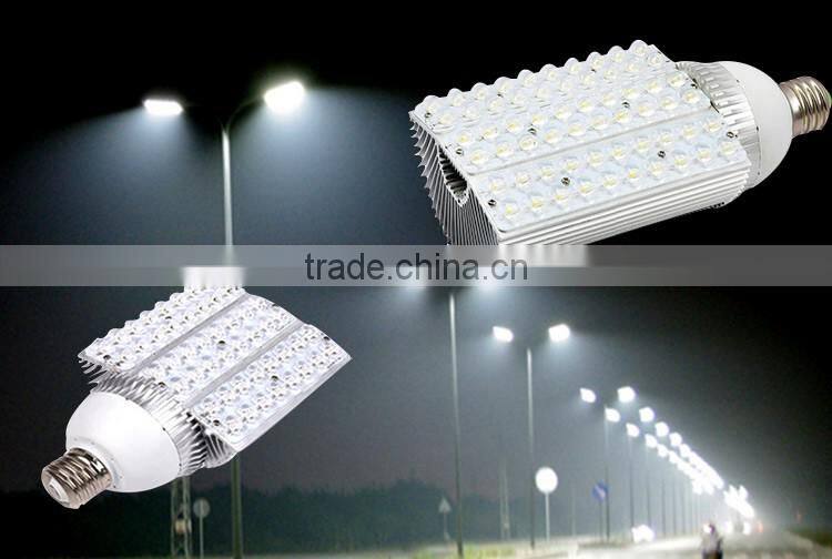 New products get CC / CCE / CQC / FCC / RoHS certification street light