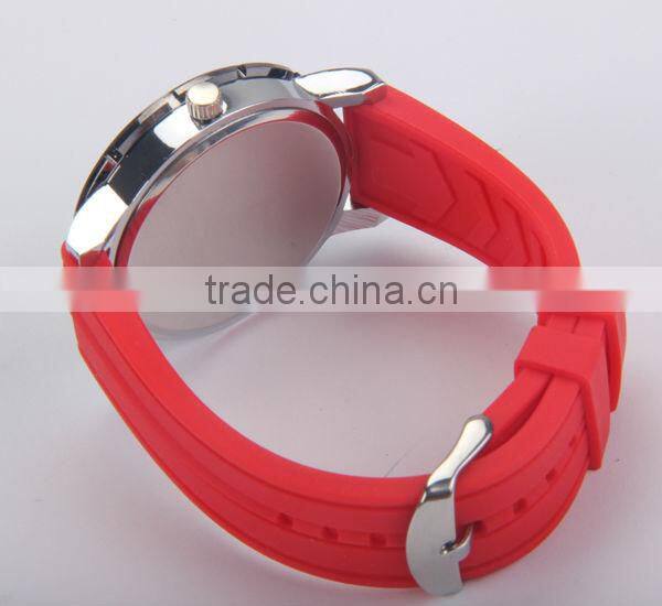Japan movt quartz silicone watches whosale
