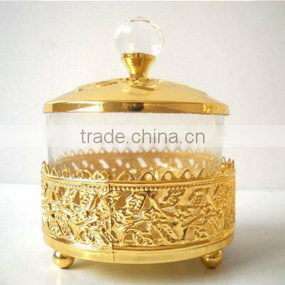 2013 Hot selling stocked glass cup with lid S324