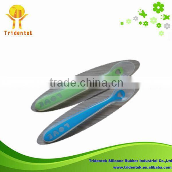 2014 New Style Cute Cutlery Baby Product Silicon Spoon
