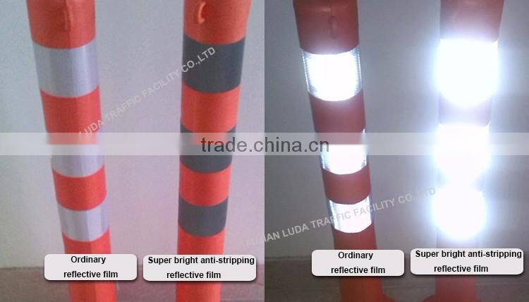 Super flexible traffic safety barricades