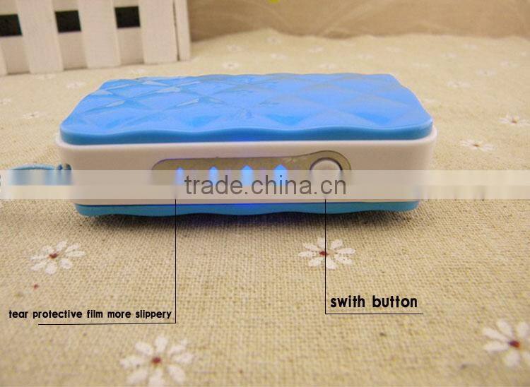 Business style 5200mah 4 LED indicator camping power bank for business gifts