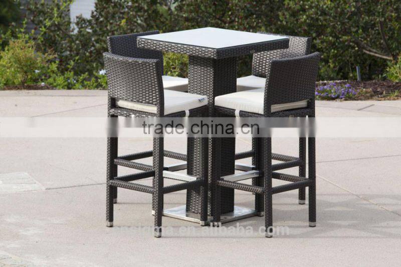 2017 Trade Assurance Most Popular Woven Wicker Synthetic Rattan patio bar table and chair set
