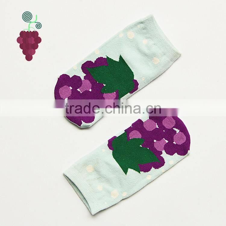 2015 Top Selling Fruits And Vegetables Pattern Fashion Socks Creative Winter Socks Custom Print Socks