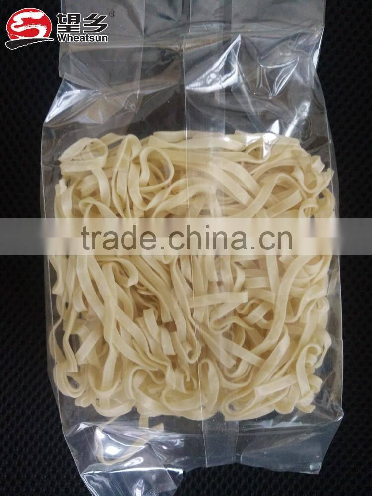 Board quick cooking noodles