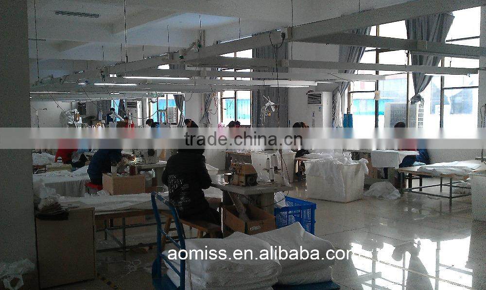 100% polyester luxury hotel decoration washable fire proof bed runner