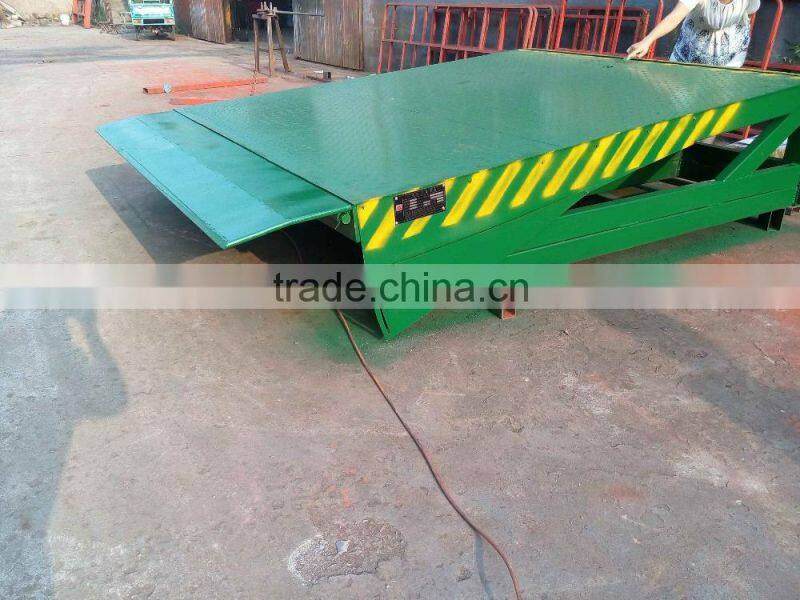 High quality fixed hydraulic loading dock ramp for goods station
