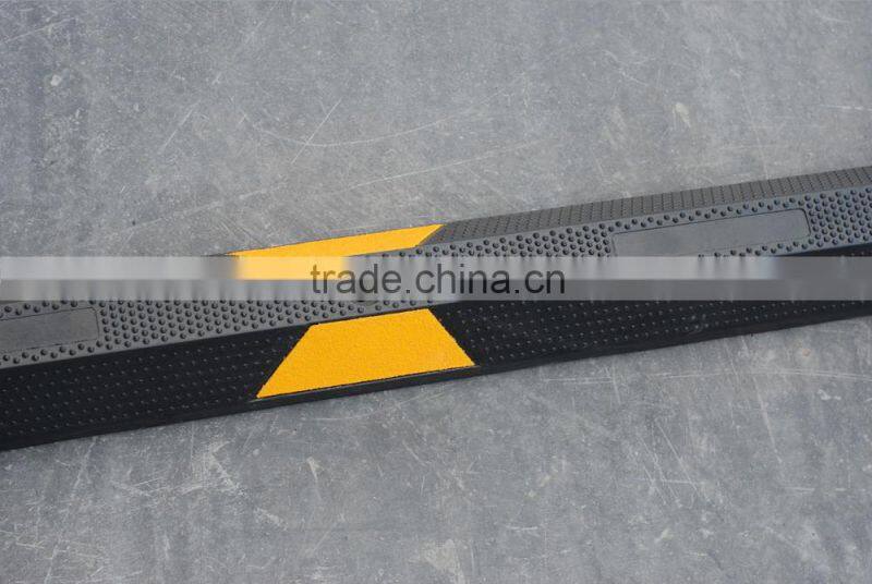 Highly Visible Australia Standard 165cm Rubber Car Stop