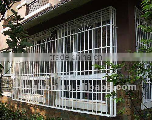 2013Top-selling ornamental steel window fence