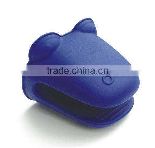 eco-friendly cute design silicone heat resistant oven mitts