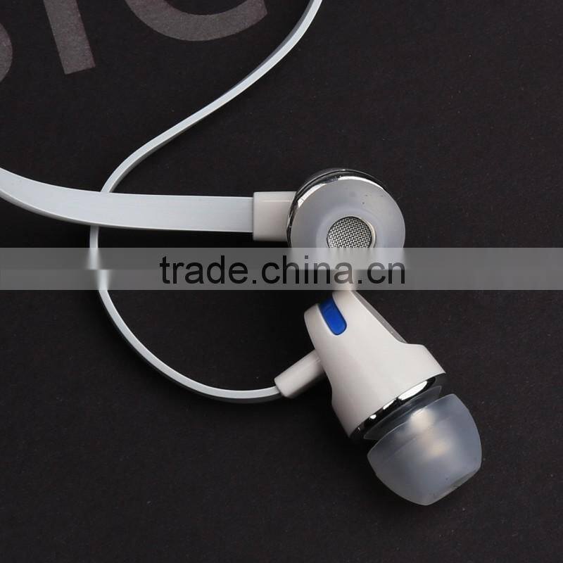 Mobile Phones Used Flat Wire Shenzhen Earphone with Mic