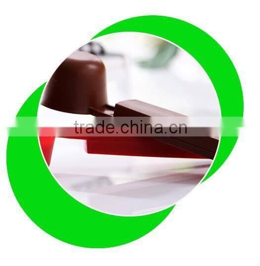 new design plastic Spoon with clip with seal function