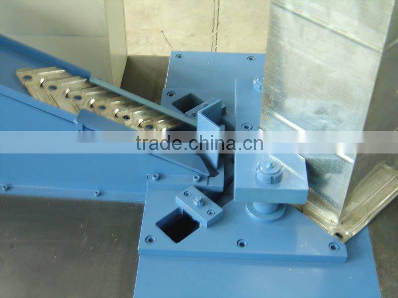 machine/duct line/corner forming machine from coorig---Automatic Corner Machine